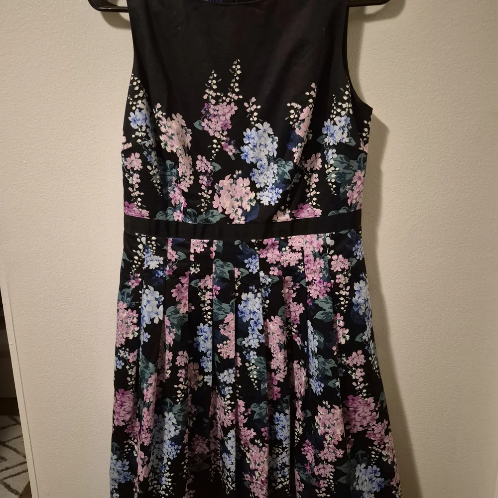Talbots Black Floral Sateen Fit And Flare Midi Dress with Pink and Blue Blooms - Picture 1 of 9